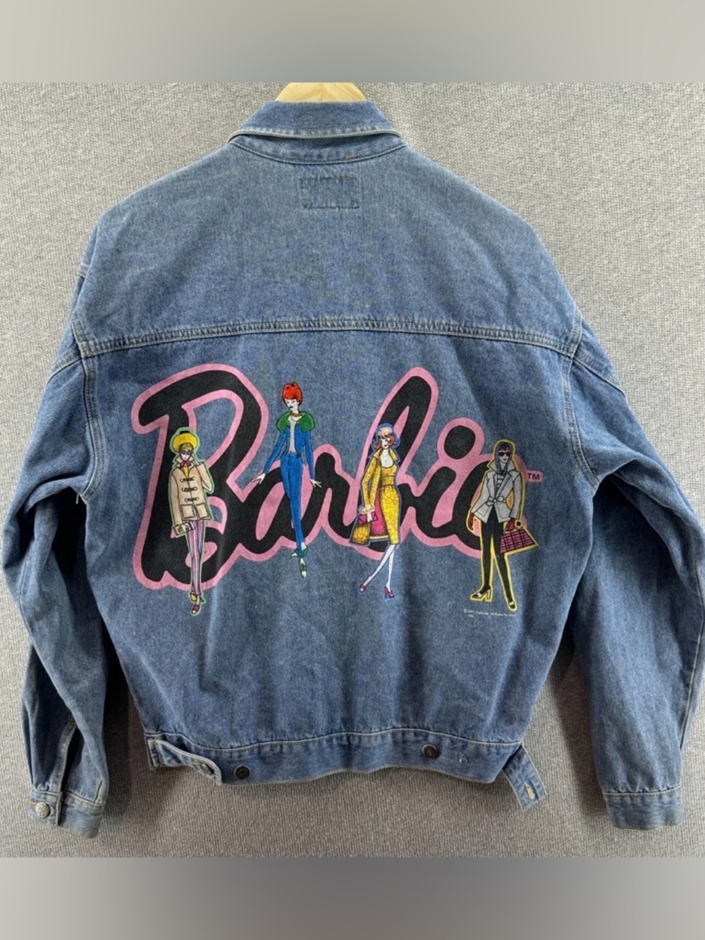 Vintage luxury Jerry Leigh oversized Jean jacket Barbie embroidered pattern